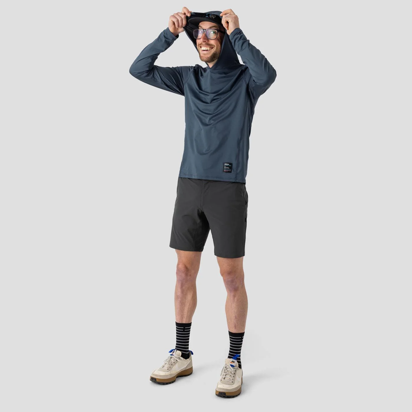 Men's UV Hooded Trail Shirt - Stone Blue - Image 9