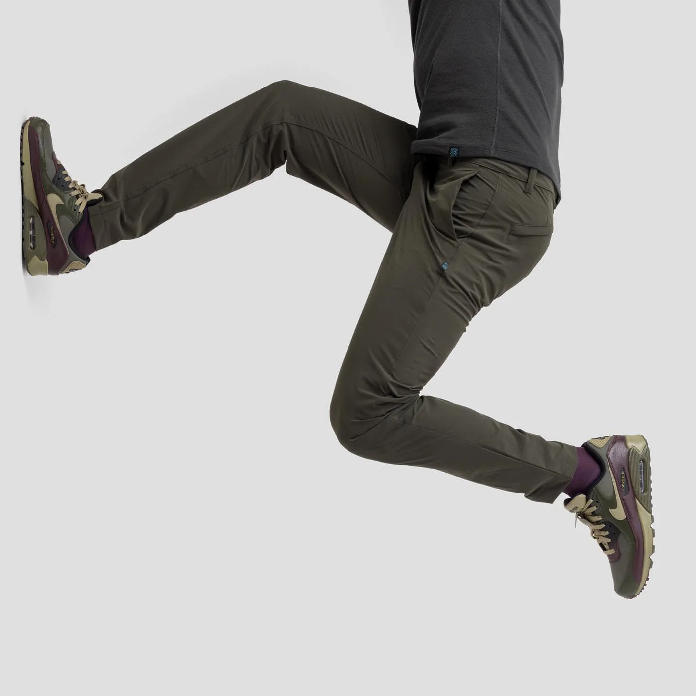 Men's Lightweight Mission Pants - Olive - Image 11