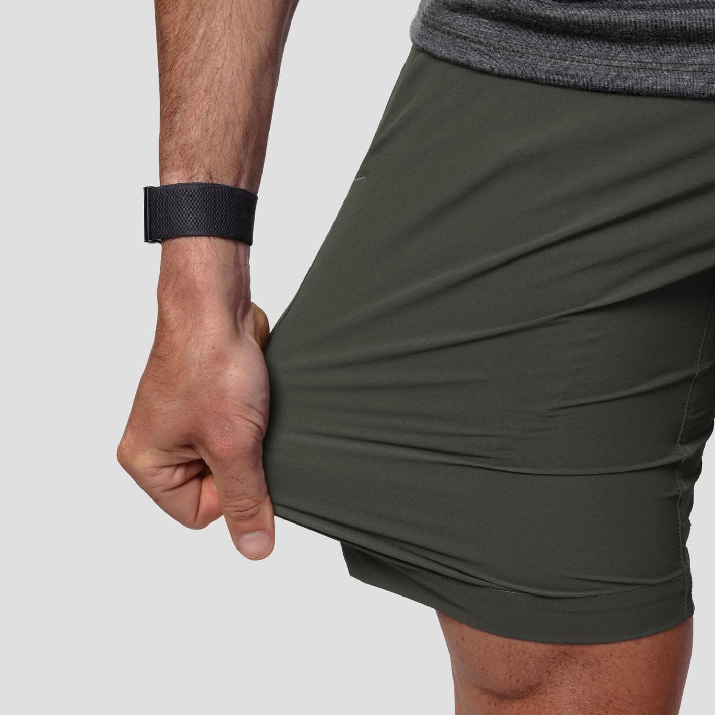 Men's Lightweight Mission Short - Olive - Image 9