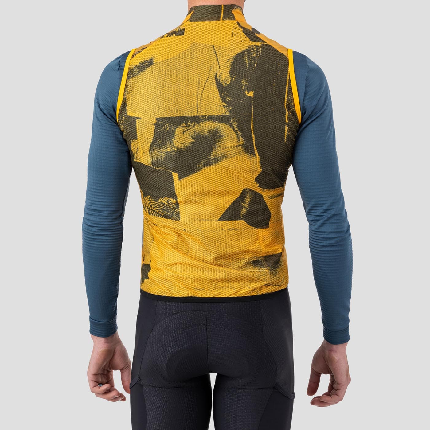 Men's Lightweight Vest - Clement Golden - Image 3
