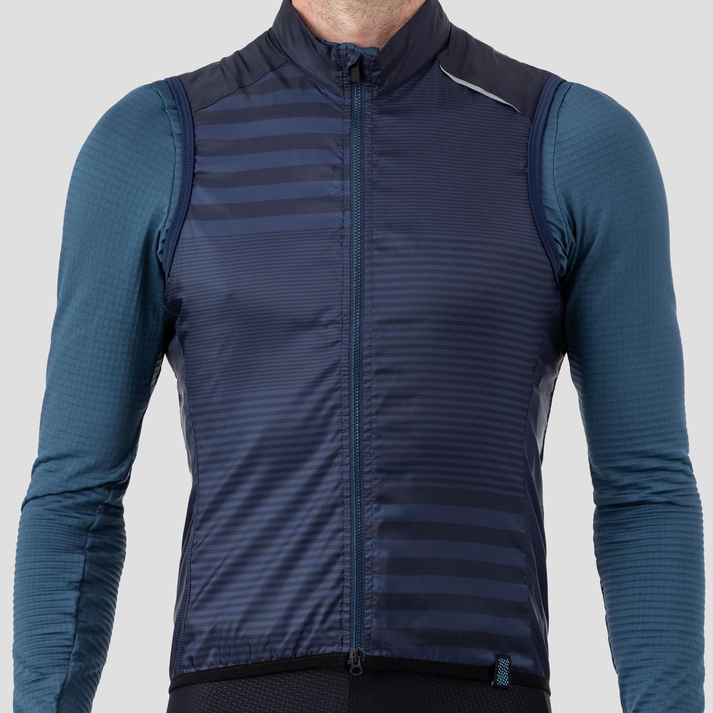 Men's Lightweight Vest - Interlace - Image 3