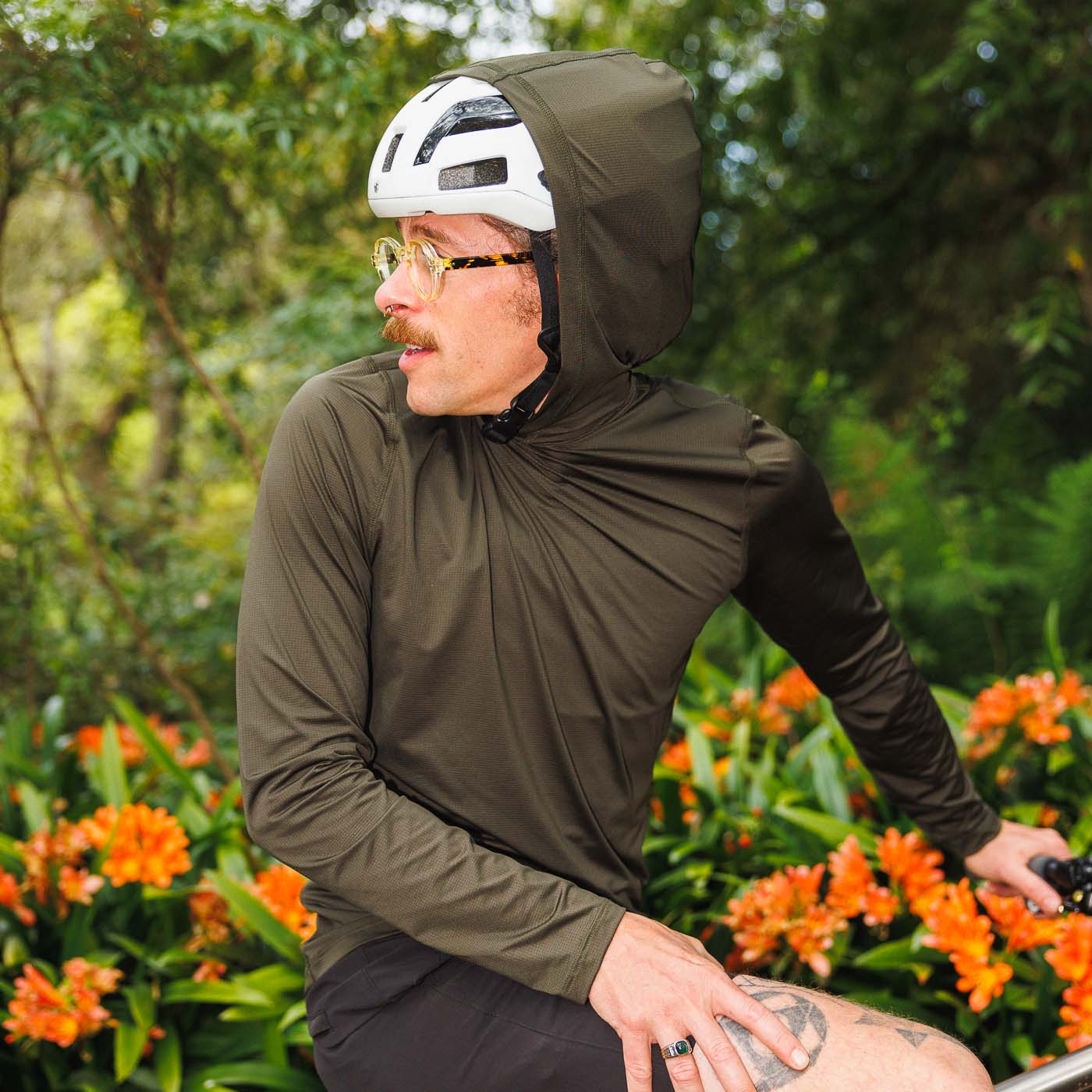 Men's UV Hooded Trail Shirt - Olive - Image 3