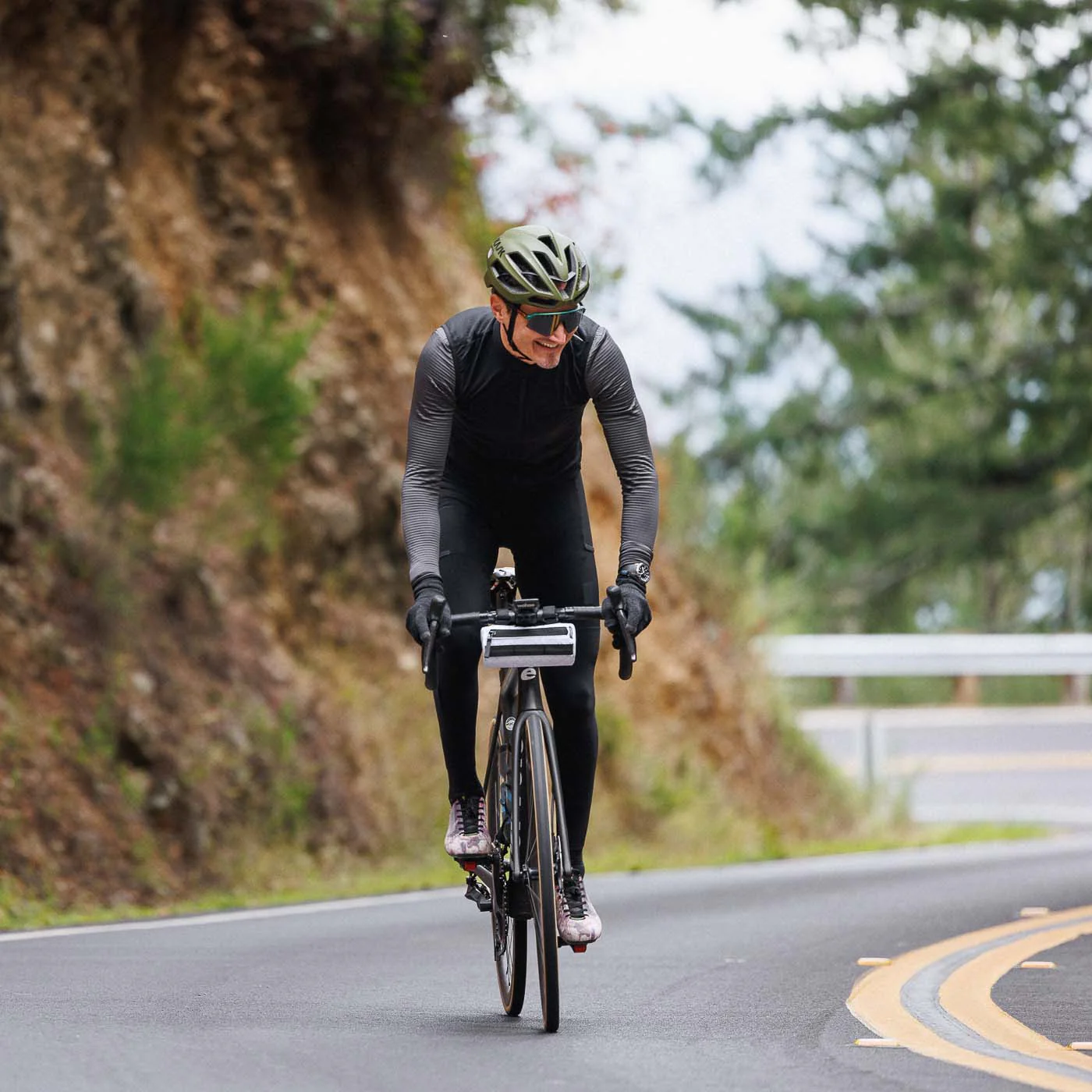 Men's Micro Climate Vest - Obsidian - Image 9