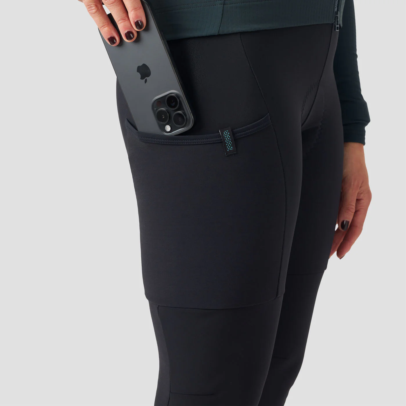 Women's Super Thermal Droptail Cargo Bib Tight - Black - Image 5